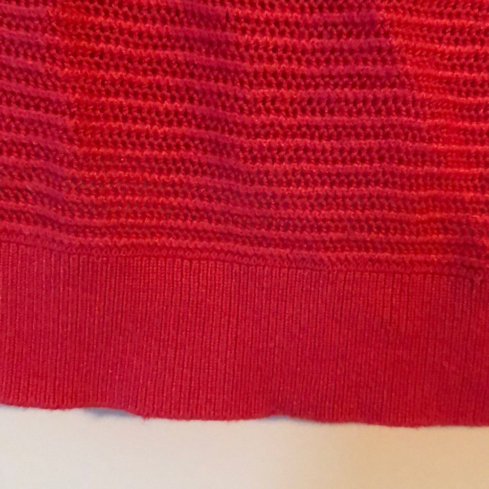 Express Sweater - Picture 3 of 3